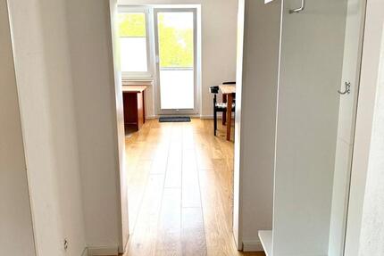 Einzigartige Wohnung mit EBK + Stellplatz 2 zimmer