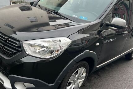 Dacia Dokker 148.000 km 8.000 &euro; Duisburg 47199