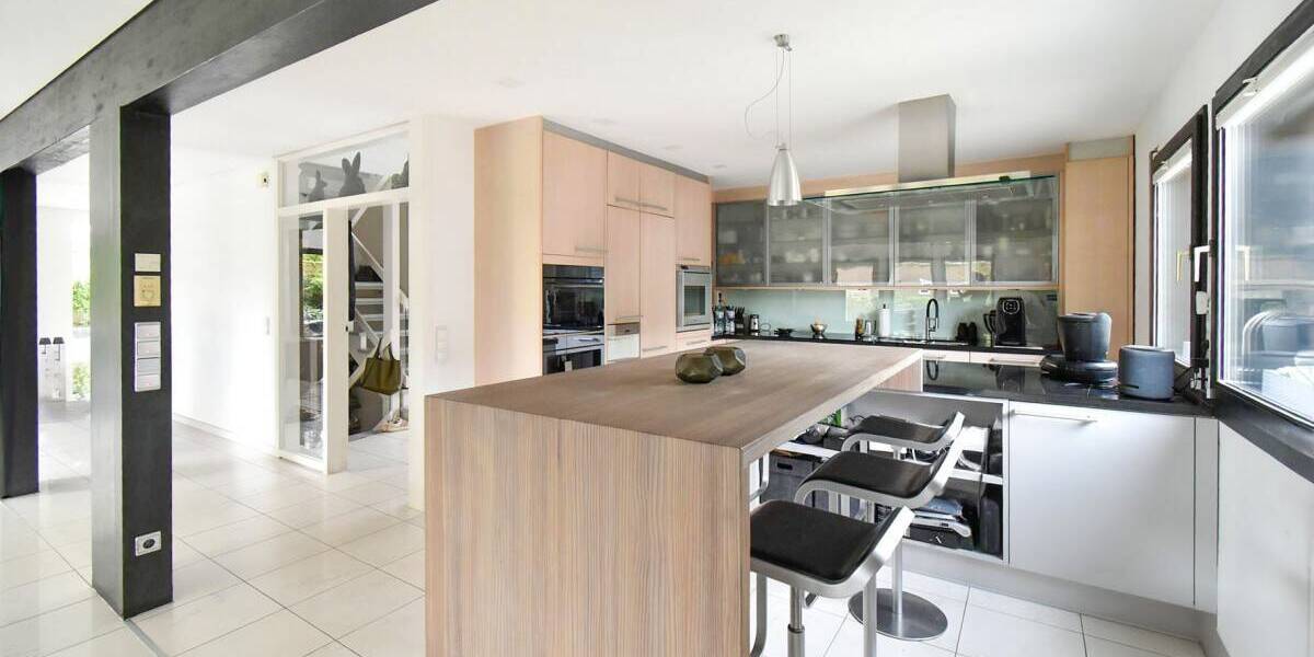 Einfamilienhaus Essen Heidhausen - 5 Zimmer, 220 m&sup2;, 975.000&euro; | Angebot:26499112