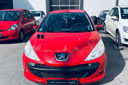 Peugeot 206 76.800 km 2.390 &euro; Essen 45127