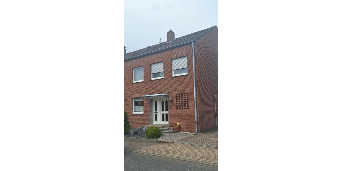 Reihenhaus Dinslaken Lohberg - 4 Zimmer, 105 m&sup2;, 415.000&euro; | Angebot:26425383