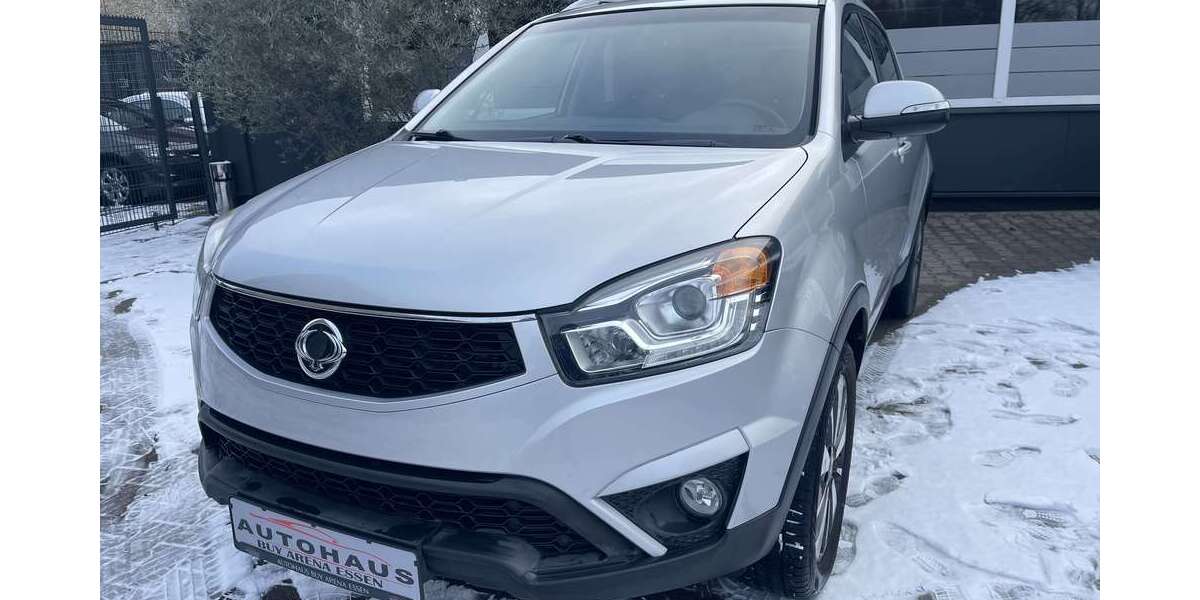 SsangYong Korando 110.000 km 7.900 &euro; Essen 45356