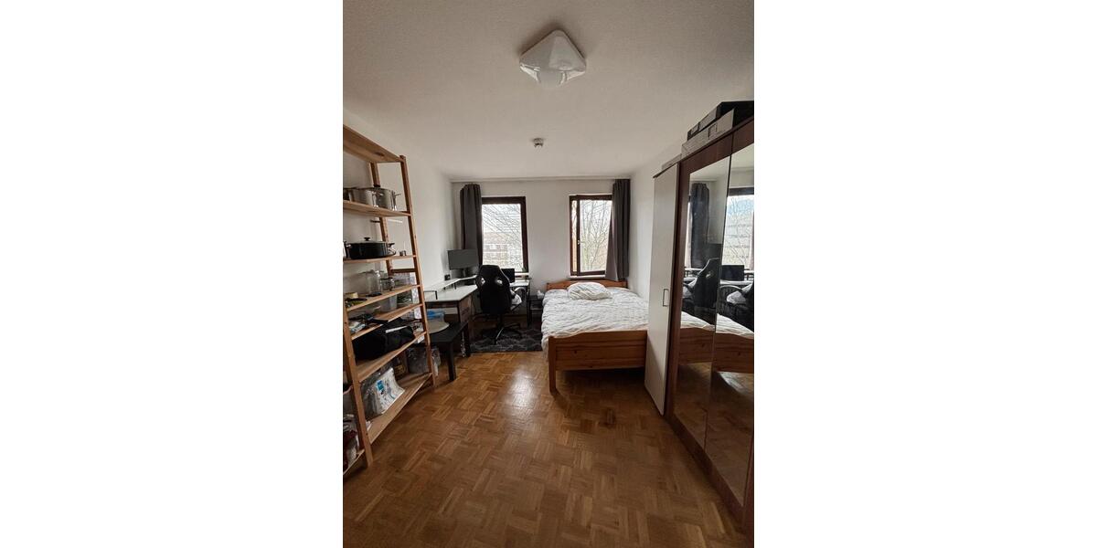 Etagenwohnung Essen Stadtkern - 3 Zimmer, 75 m&sup2;, 1.000&euro; | Angebot:24846402