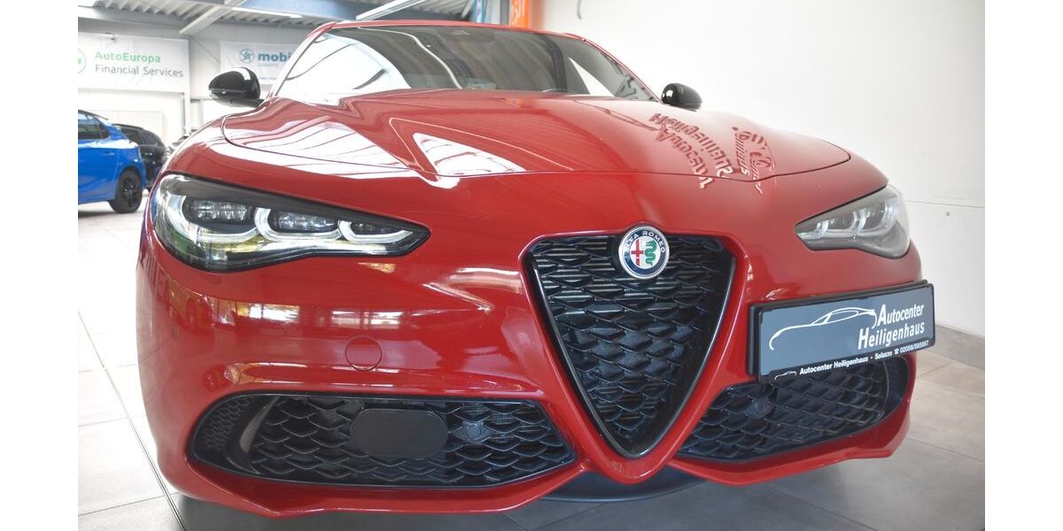 Alfa Romeo Giulia 50.119 km 32.980 &euro; Heiligenhaus 42579