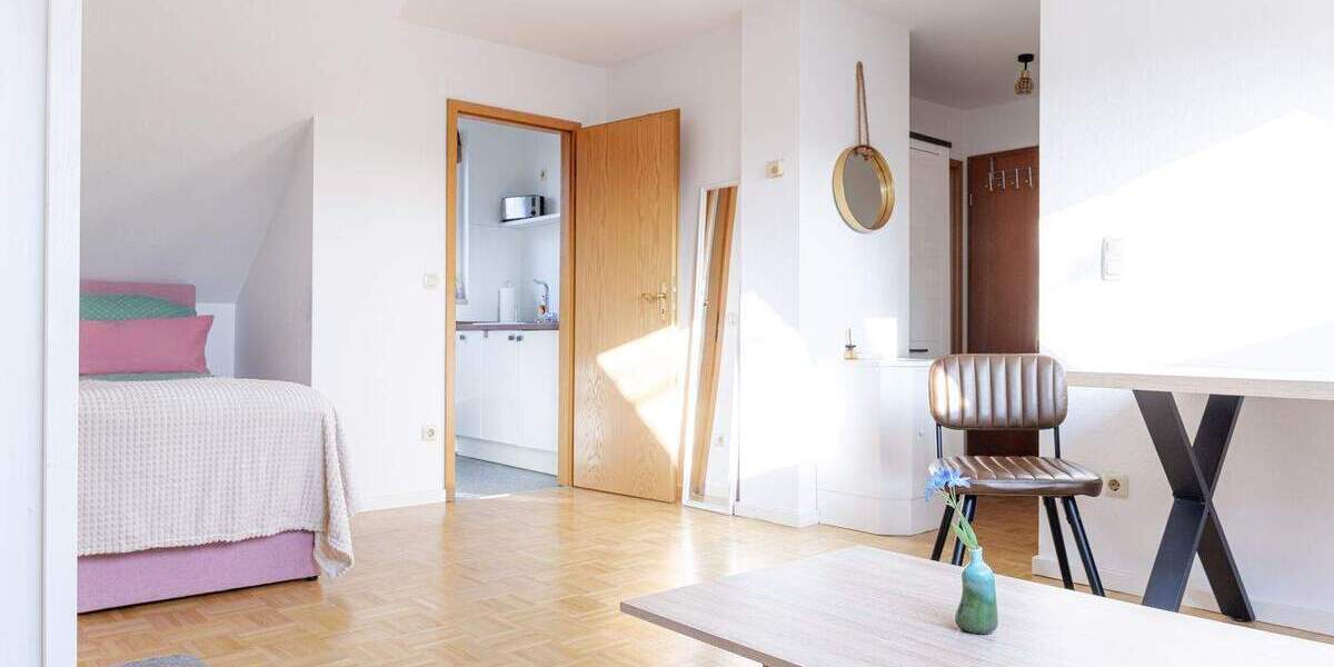 Möblierte Wohnung mit Einbauküche und Waschtrockner 1 zimmer