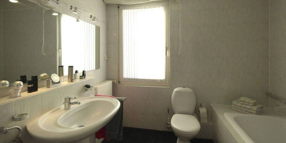 Einfamilienhaus Moers Hülsdonk - 5 Zimmer, 345.000&euro; | Angebot:26863235