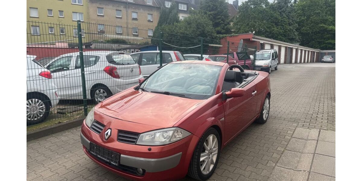 Renault Megane 136.000 km 2.800 &euro; Essen 45143