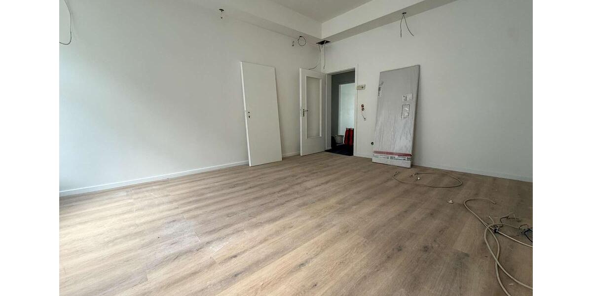 Etagenwohnung Wuppertal Elberfeld - 5 Zimmer, 111 m&sup2;, 1.100&euro; | Angebot:26420207