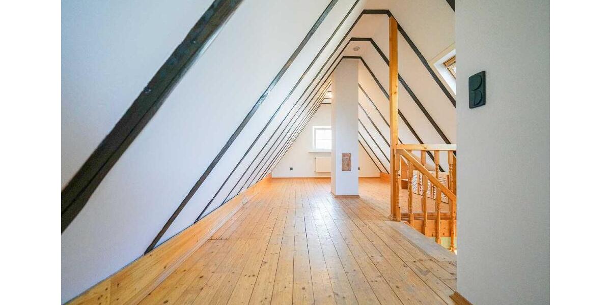 Freistehendes Einfamilienhaus mit Garten und Sonnenbalkon 5 zimmer