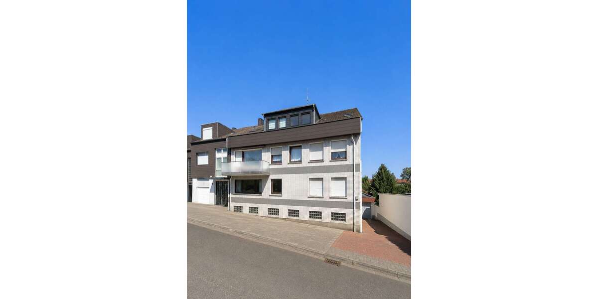 Einfamilienhaus Mülheim an der Ruhr - 15 Zimmer, 464 m&sup2;, 950.000&euro; | Angebot:27437788