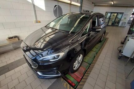 Ford S-Max 138.000 km 16.990 &euro; Essen 45276