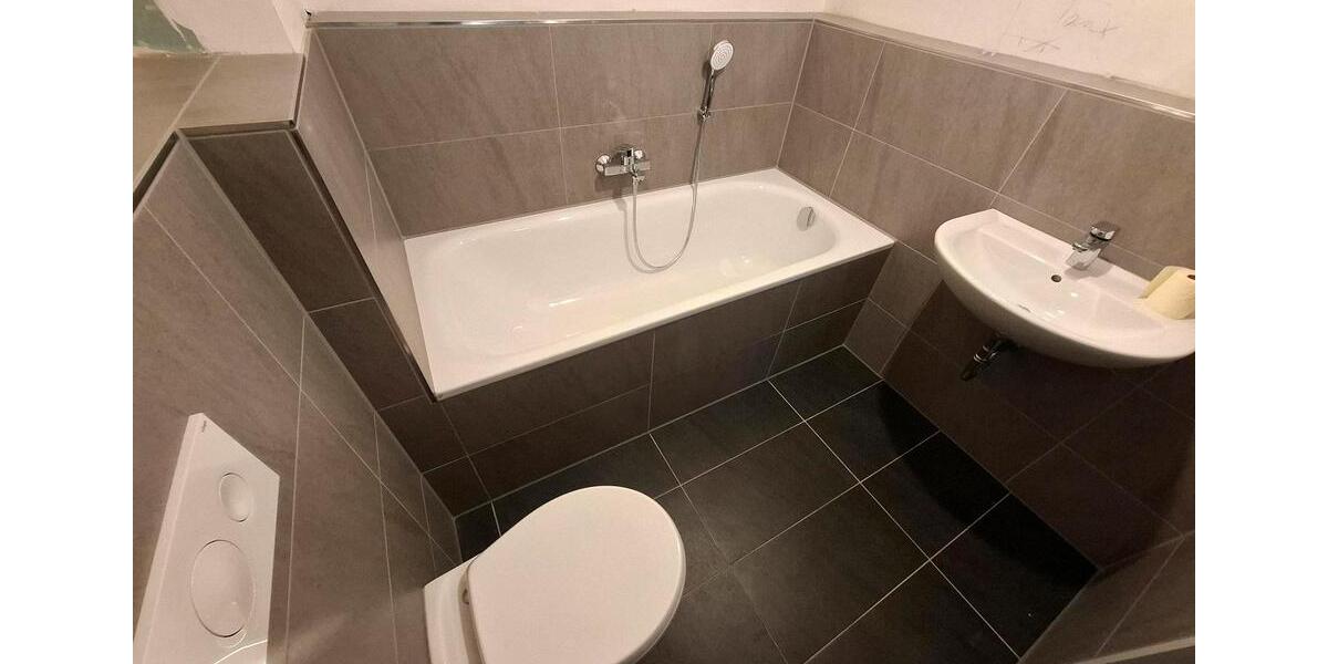 Erdgeschoßwohnung Wuppertal Dornap - 4 Zimmer, 102 m&sup2;, 105.000&euro; | Angebot:24828245