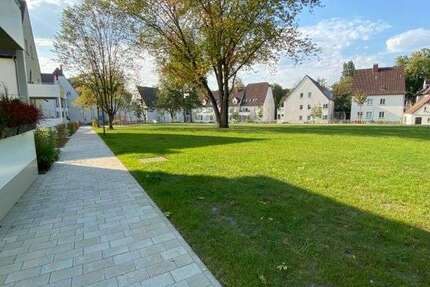 Wohnung zum Mieten in Gelsenkirchen 373,75 € 64.44 m² 2.5 zimmer