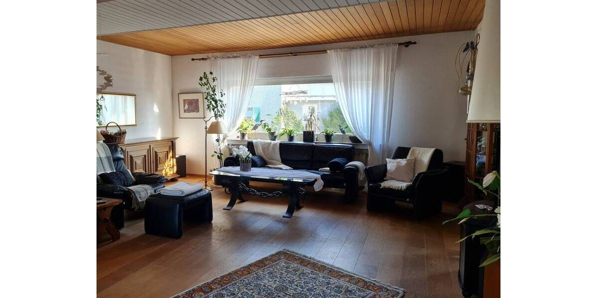 Mehrfamilienhaus, Wohnhaus Wuppertal Barmen - 7 Zimmer, 175 m&sup2;, 399.000&euro; | Angebot:26927672
