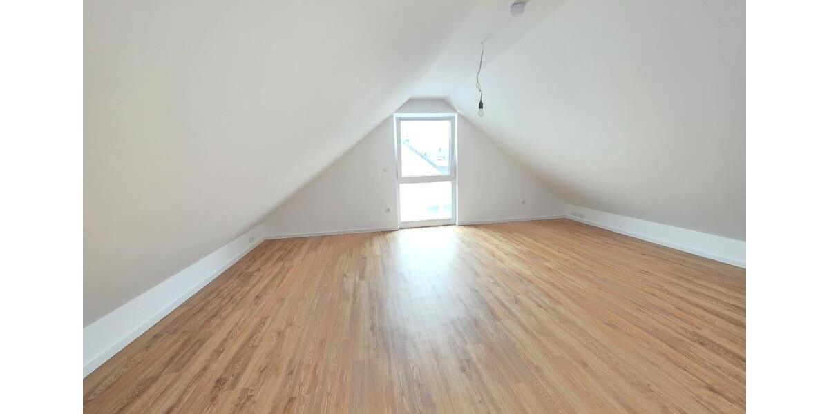 Etagenwohnung Bottrop Ebel - 4.5 Zimmer, 96 m&sup2;, 1.152&euro; | Angebot:25569563