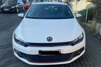 VW Scirocco 122.000 km 6.750 &euro; Wuppertal 42113