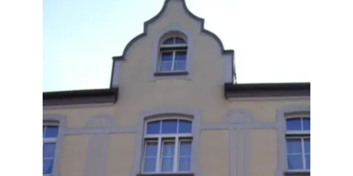 Dachgeschoßwohnung Duisburg Essenberg - 2.5 Zimmer, 66 m&sup2;, 420&euro; | Angebot:25645315