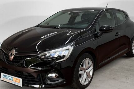 Renault Clio 49.999 km 12.444 &euro; Duisburg 47138