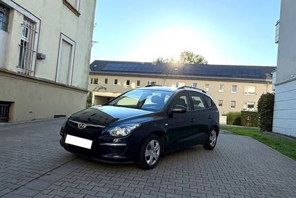 Hyundai i30 49.000 km 3.999 &euro; Bochum 44809