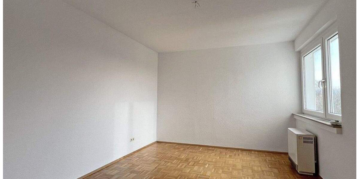 Etagenwohnung Essen Freisenbruch - 2 Zimmer, 68 m&sup2;, 515&euro; | Angebot:24806724