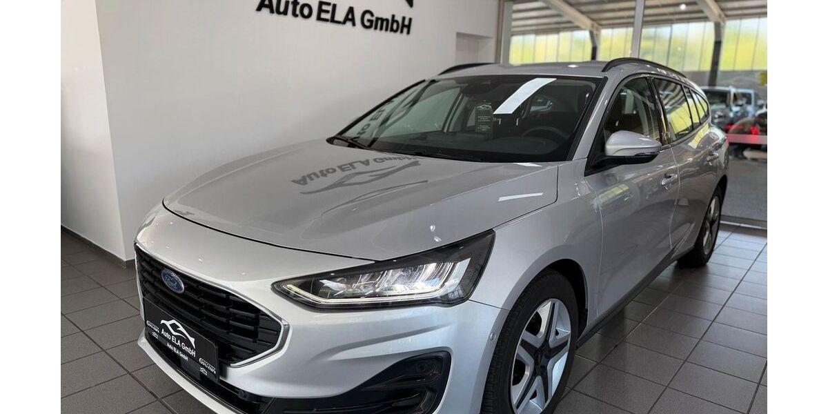 Ford Focus 27.000 km 17.490 &euro; Heiligenhaus 42579