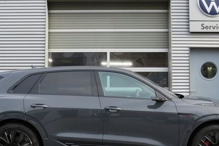 Audi Q8 e-tron 9.522 km 62.990 € Essen 45307