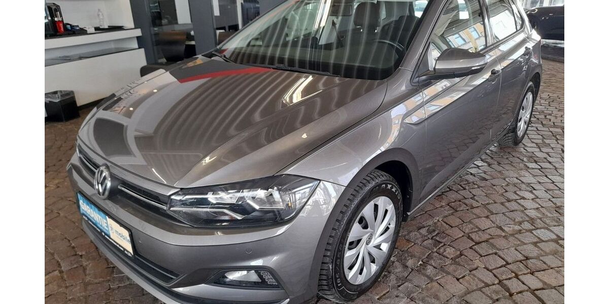 VW Polo 96.803 km 9.450 &euro; Gelsenkirchen 45888