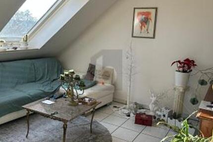 IM ZENTRUM MIT BALKON & AUSSICHT - Wohnung Wuppertal Brill | Angebot:26392044