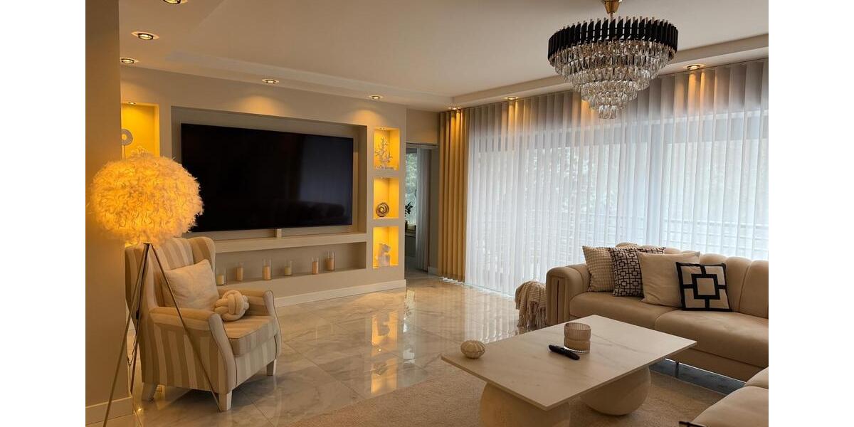 Exklusive und schicke Eigentumswohnung von privatErbpacht 4.5 zimmer