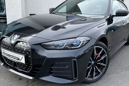 BMW i4 87.665 km 38.880 &euro; Essen 45134