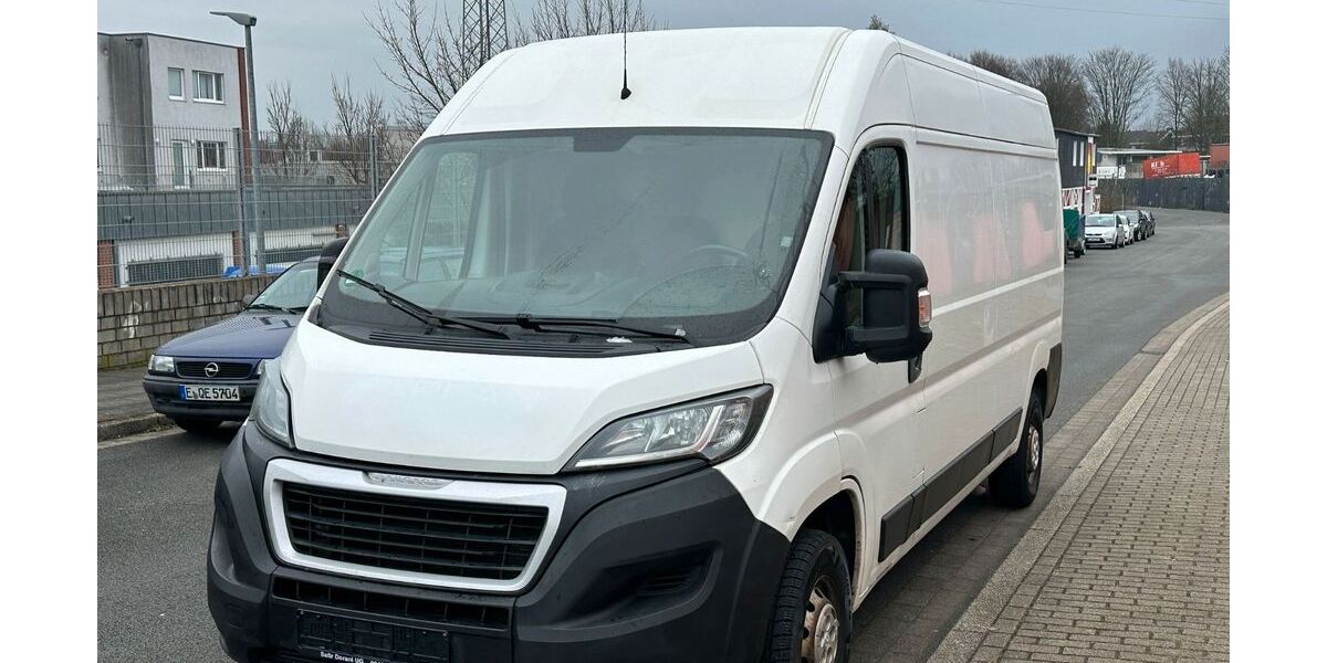Peugeot Boxer 213.000 km 8.550 &euro; Essen 45277