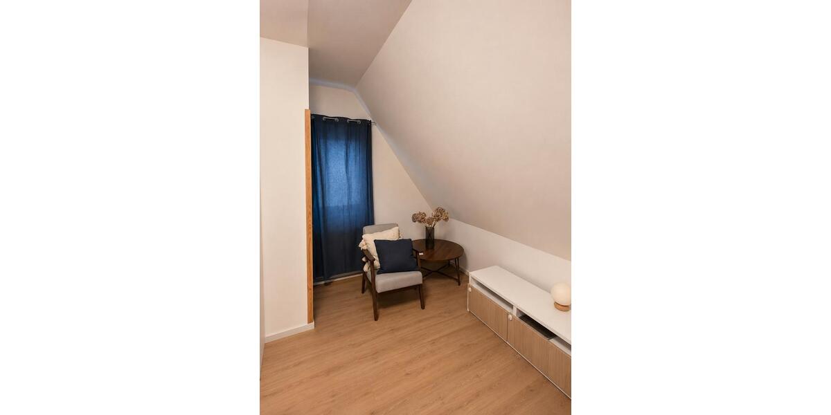 Reihenhaus Oberhausen Alt-Oberhausen - 6 Zimmer, 145 m&sup2;, 399.000&euro; | Angebot:27479940