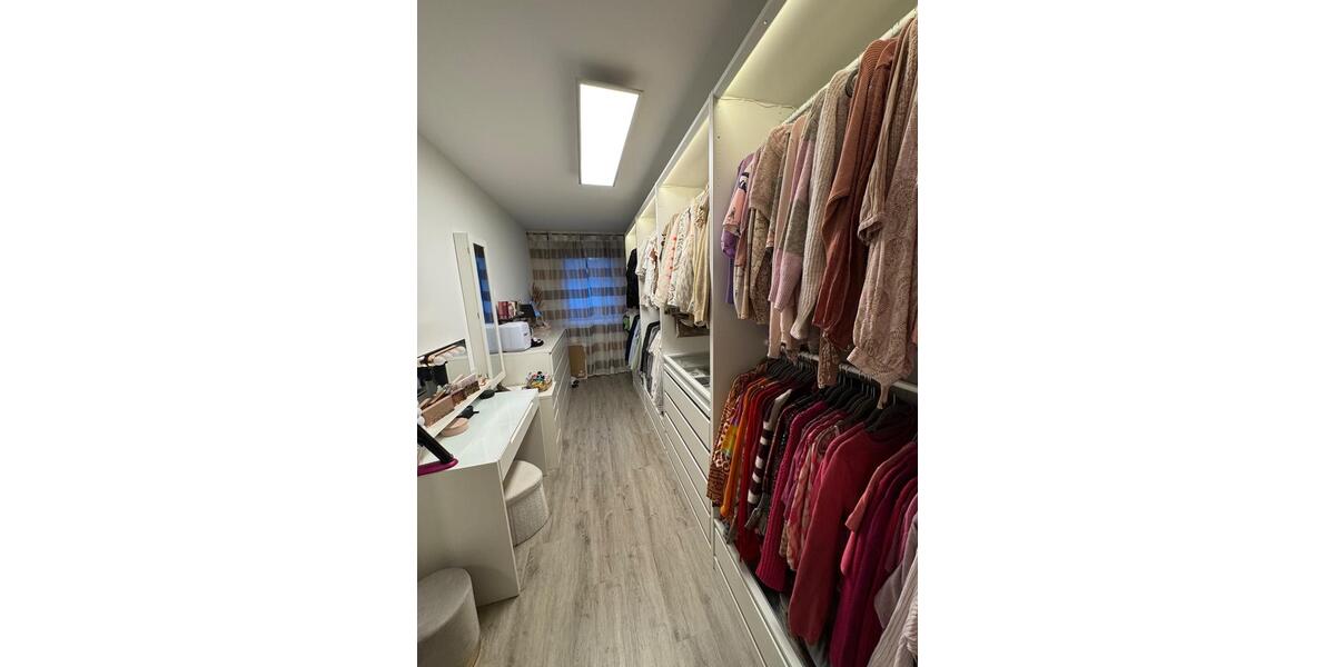 Reihenhaus Gelsenkirchen Ückendorf - 5.5 Zimmer, 130 m&sup2;, 399.000&euro; | Angebot:25538473