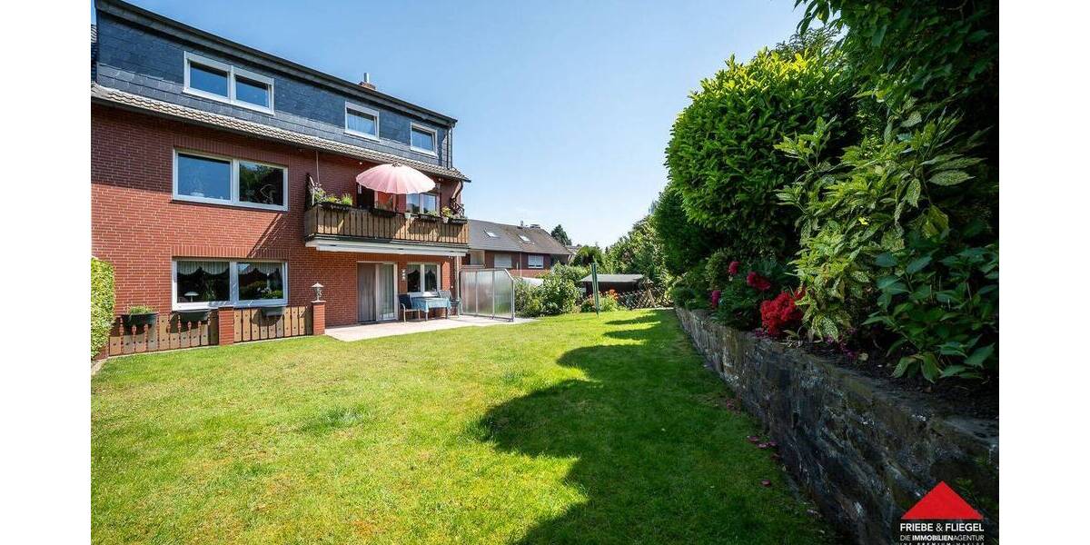 Gepflegtes Zweifamilienhaus mit Garage und schönem Grundstück - Mehrfamilienhaus, Wohnhaus Herne Holthausen | Angebot:26808480
