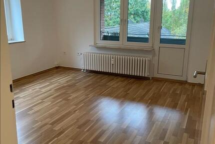 ***GERÄUMIGE 3-ZIMMER WOHNUNG MIT BALKON*** 3 zimmer