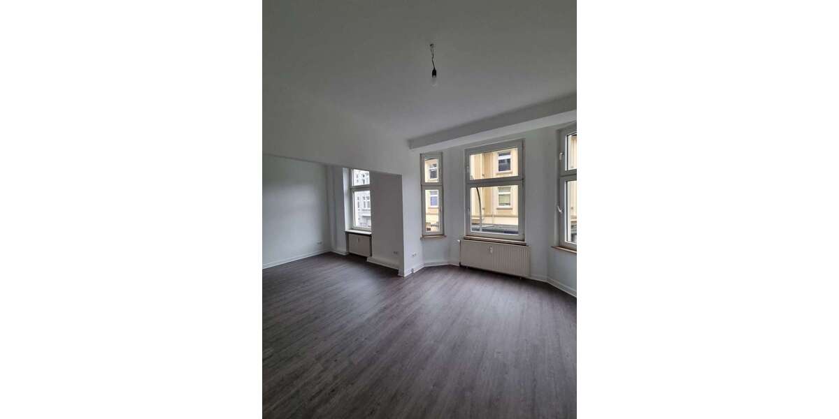Etagenwohnung Duisburg Rheinhausen - 5 Zimmer, 145 m&sup2;, 1.410&euro; | Angebot:27171571