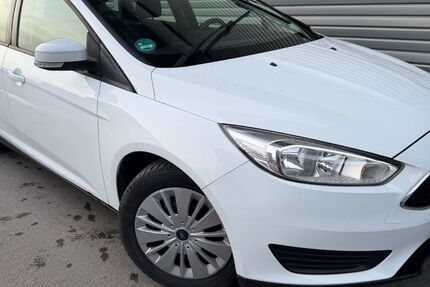 Ford Focus 108.802 km 6.990 &euro; Wuppertal 42285