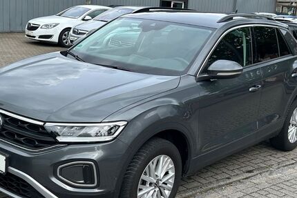 VW T-Roc 48.800 km 17.699 &euro; Mülheim / Ruhr 45473
