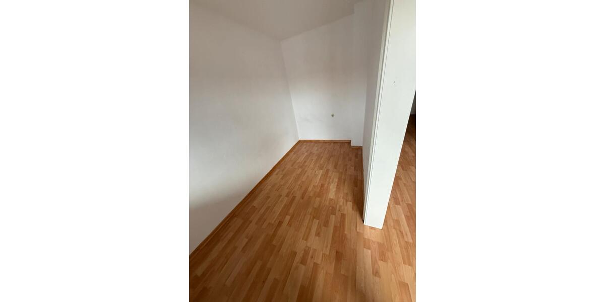 Etagenwohnung Gelsenkirchen Erle - 1.5 Zimmer, 38 m&sup2;, 540&euro; | Angebot:25721925