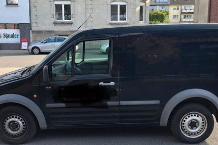 Ford Tourneo Connect 245.046 km 2.600 &euro; Essen 45326