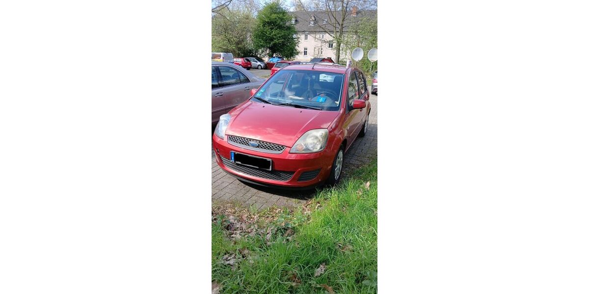 Ford Fiesta 240.000 km 990 &euro; Dinslaken 46535