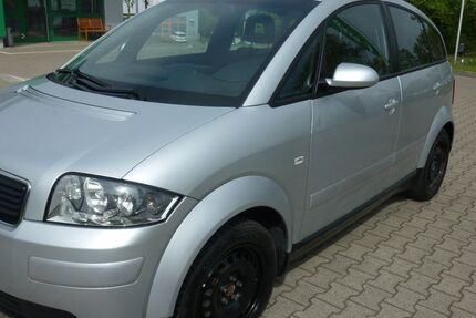 Audi A2 133.000 km 2.850 &euro; Essen 45144