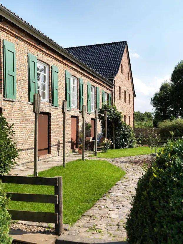 Wohnung zum Mieten in Neuss 795 € 108 m²