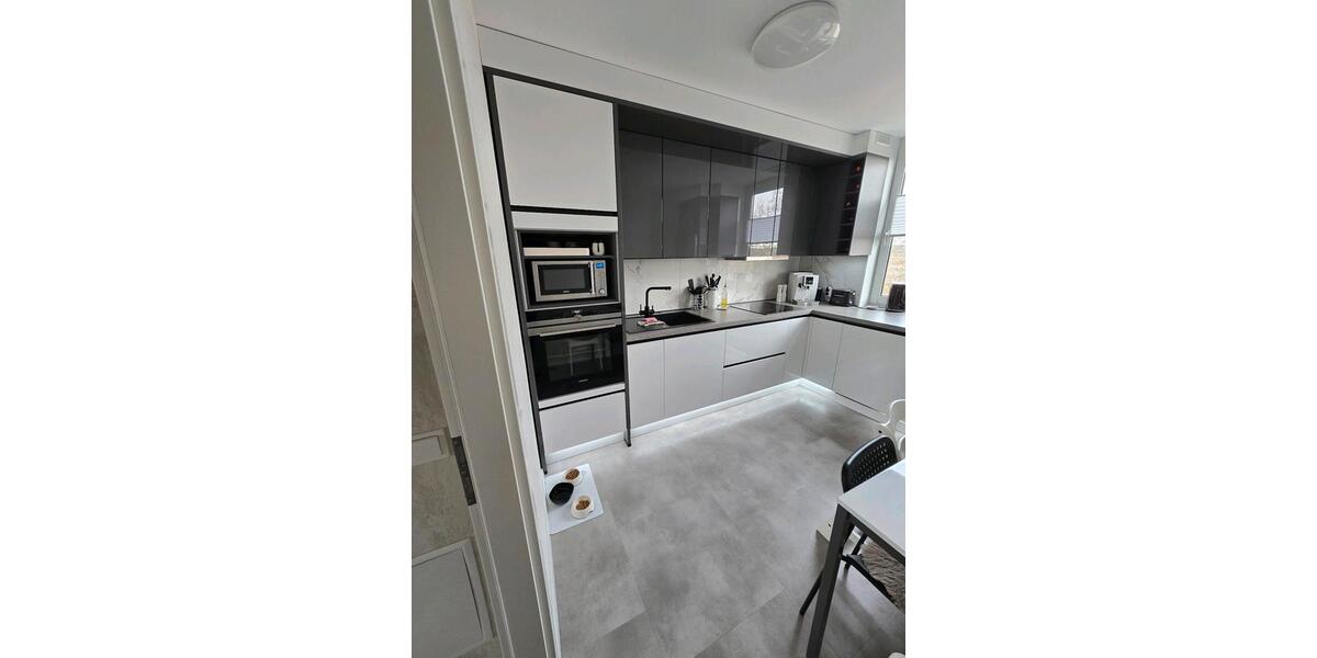 Etagenwohnung Ratingen Tiefenbroich - 3 Zimmer, 92 m&sup2;, 320.000&euro; | Angebot:24867582