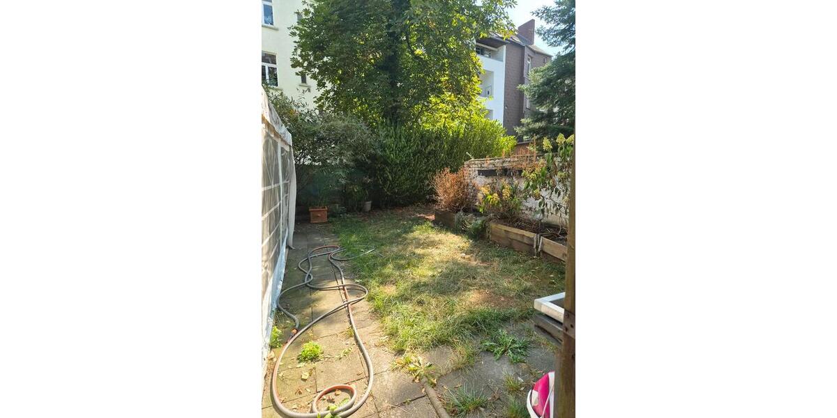Mehrfamilienhaus, Wohnhaus Duisburg Duisburg-Mitte - 14 Zimmer, 385 m&sup2;, 428.000&euro; | Angebot:27460303