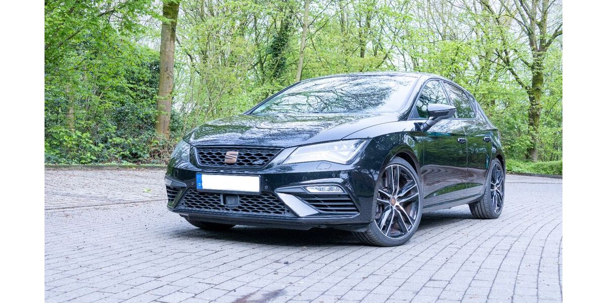 Seat Leon 61.000 km 22.800 &euro; Bochum 44869