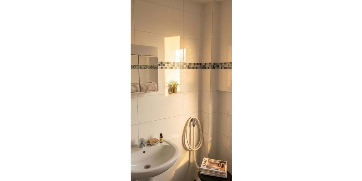 Etagenwohnung Gelsenkirchen Ückendorf - 4 Zimmer, 75 m&sup2;, 562&euro; | Angebot:25782970