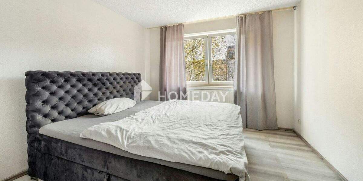 Etagenwohnung Essen Altenessen-Süd - 2 Zimmer, 57 m&sup2;, 98.000&euro; | Angebot:24875126