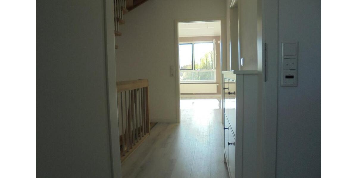 Einfamilienhaus Witten Annen - 3.5 Zimmer, 147 m&sup2;, 1.495&euro; | Angebot:25297575