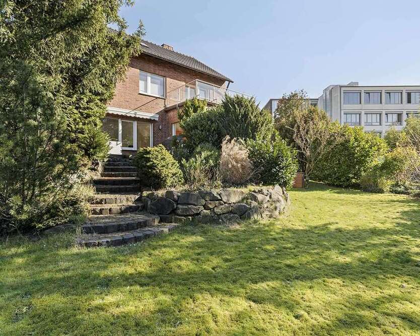 Haus zum Kaufen in Ratingen 1.127.000 € 176 m²